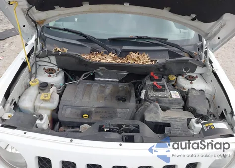 2015 Jeep Patriot High Altitude Edition z USA, uszkodzony, nr VIN 1C4NJRFB6FD217828